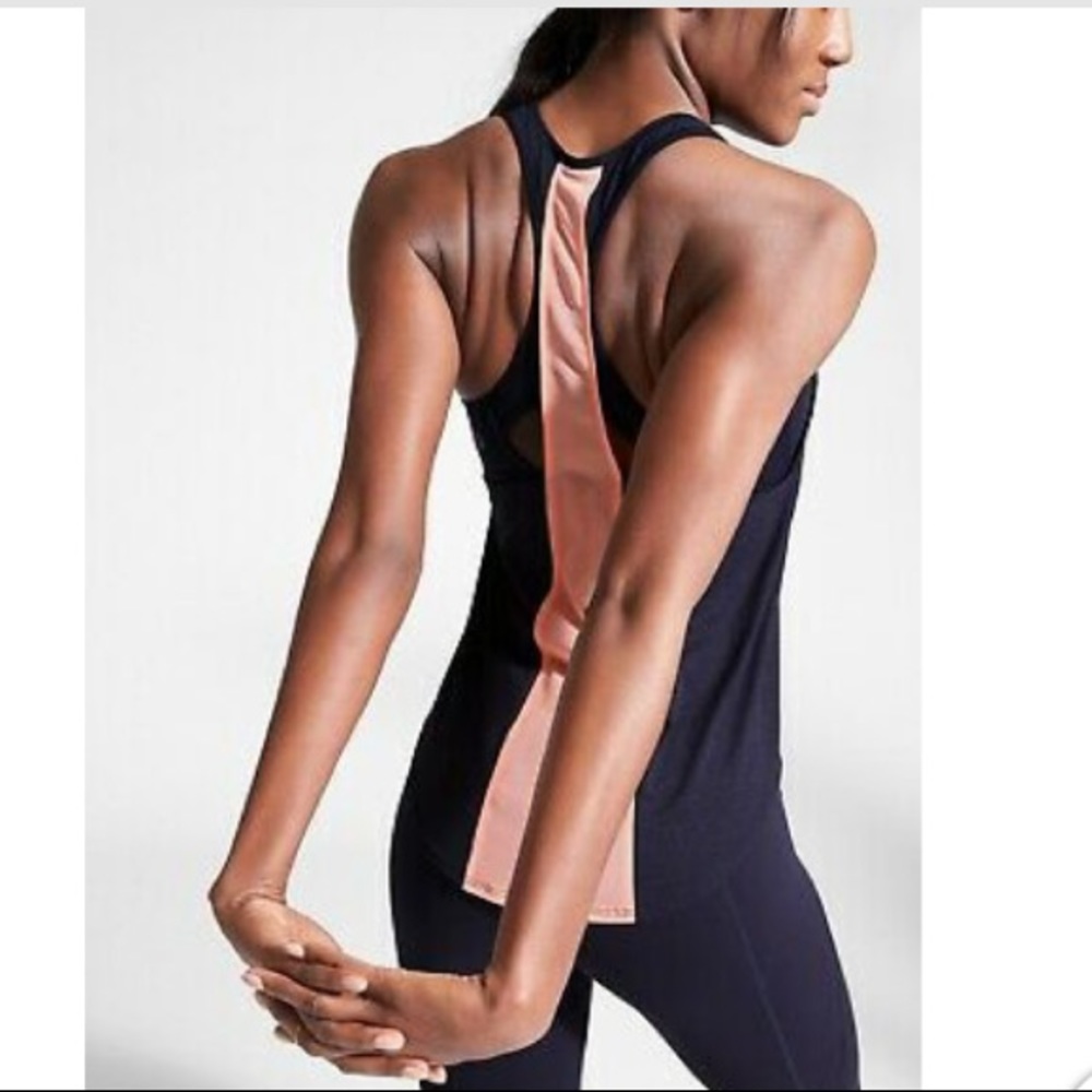 Athleta shelf bra tank